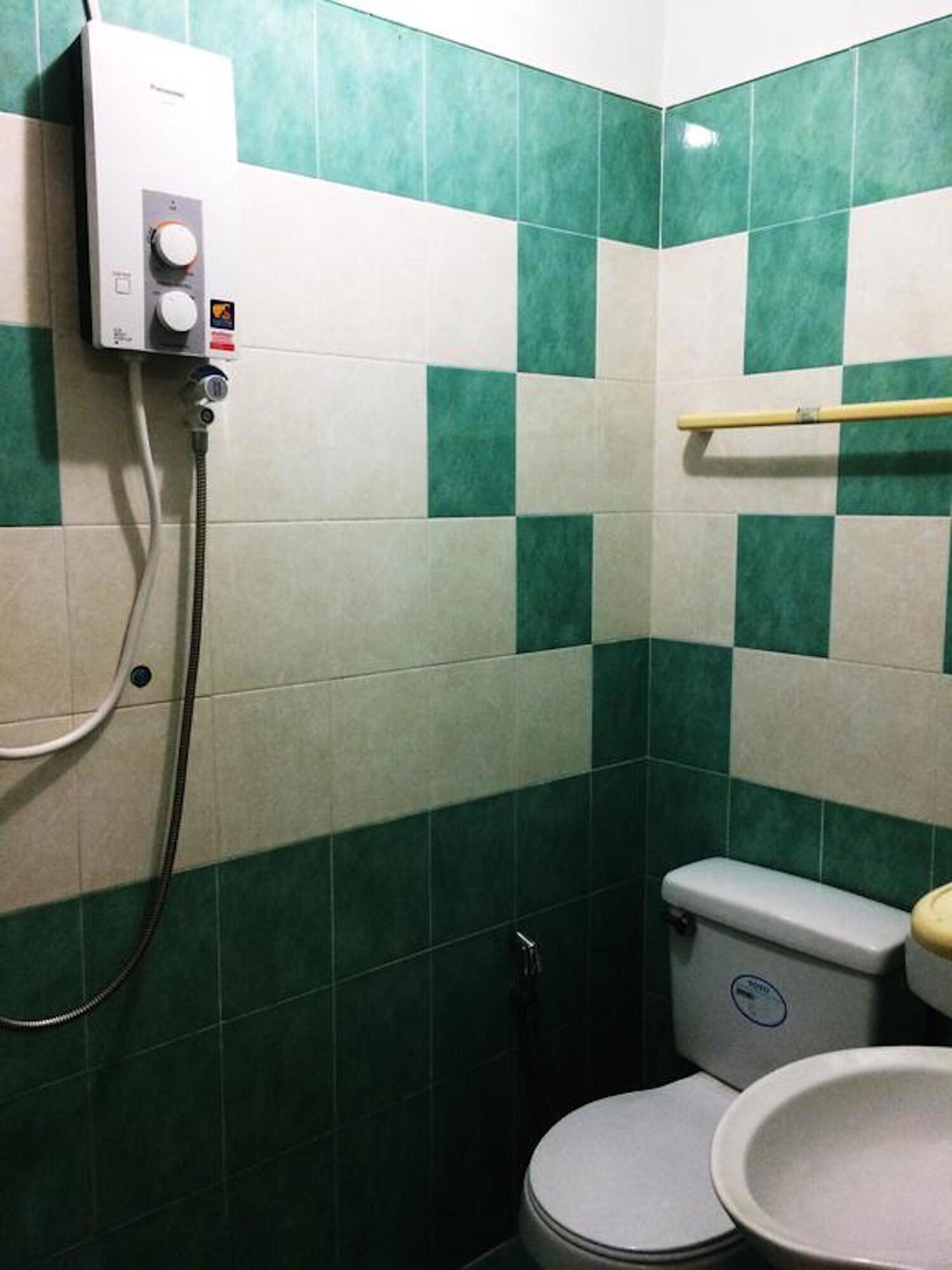 Benjamart Residence Hat Yai Bagian luar foto