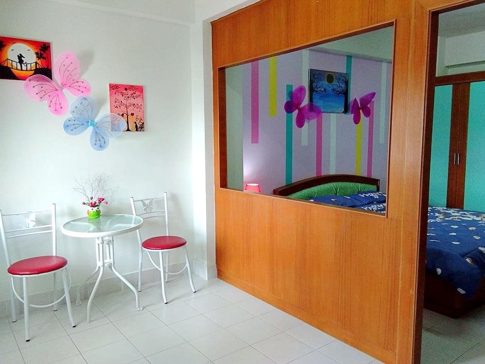 Benjamart Residence Hat Yai Bagian luar foto