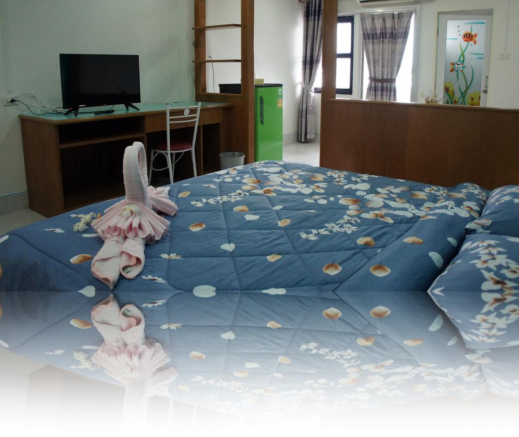 Benjamart Residence Hat Yai Bagian luar foto
