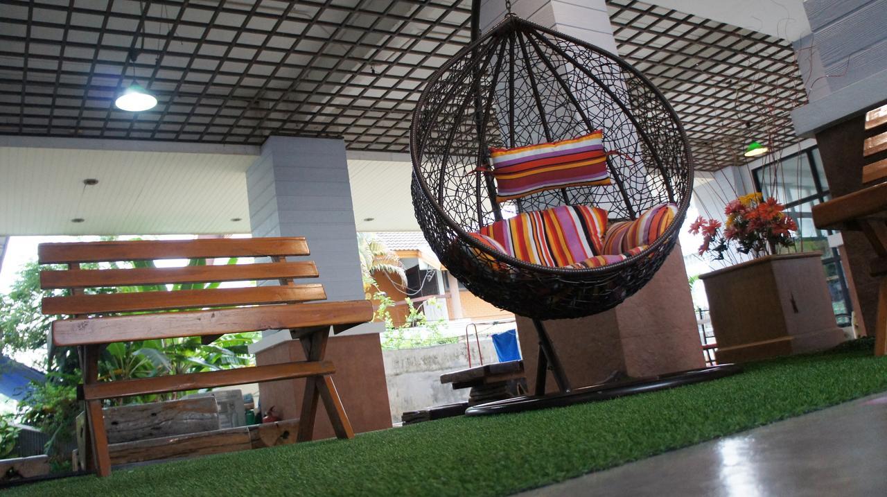 Benjamart Residence Hat Yai Bagian luar foto